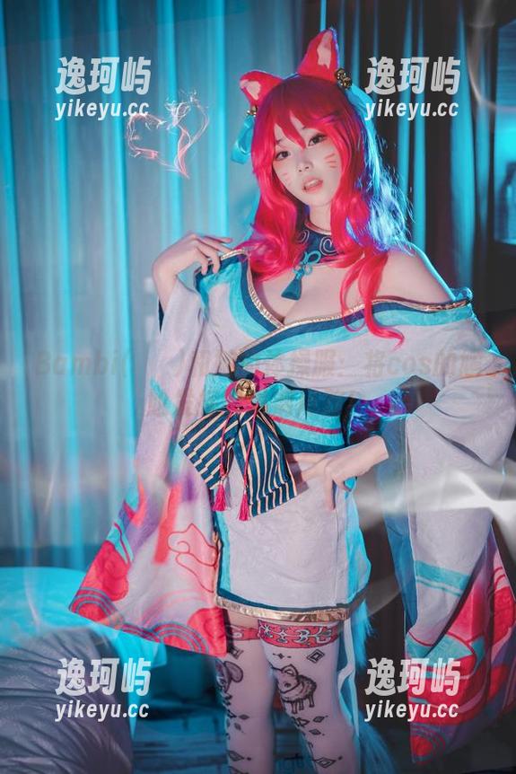 Bambi(밤비)和她的体操服：将cos的尴尬发挥到淋漓尽致！
