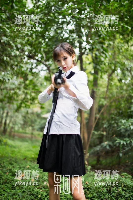 GIRLT果团网-王语纯 GIRLT果团网 - 王语纯水手服私拍:不只是风帆,还有点小波澜!