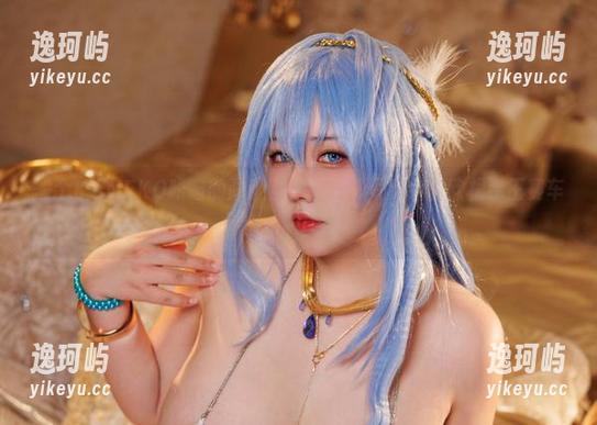 KANEKO咔喵 一个KANEKO咔喵的画外音——高清写真中的欧根亲王赛车装,upupup!