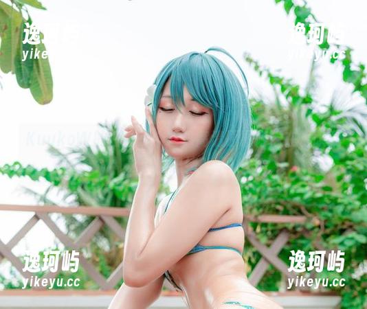 KuukoW的白丝是个谜，高清原图好像在召唤我的思绪？