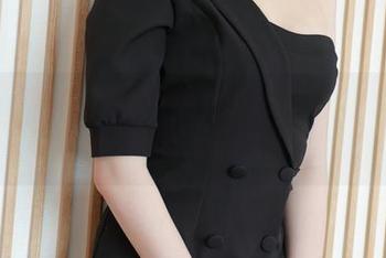 MFStar模范学院 – Ellie艾栗栗辞掉说明书，给你带来内衣新风尚的定制图集