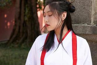 MiiTao蜜桃社 – 琉璃lily的夏天套图，下载后可能出奇地清凉