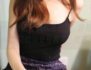 MyGirl美媛馆 – 我就坐在这，静静欣赏Carina梦绮的浴室写真集，欲言又止