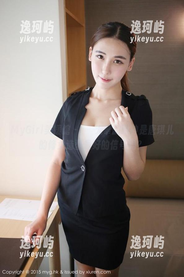 MyGirl美媛馆 - 婳婳无辜的眼神是唐琪儿的修女造型最好的信号吗？