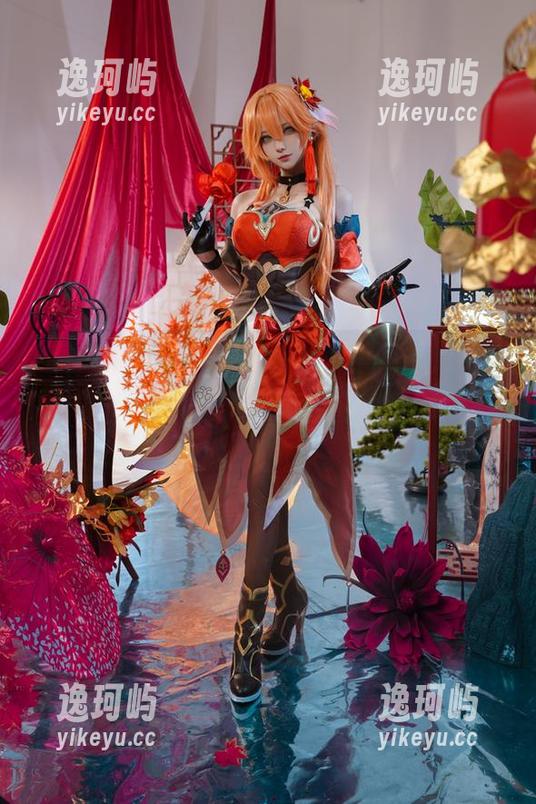 Seya狮砸 翻翻Seya狮砸的25年01月限定狂三旗袍套图,真希望时间能慢点走,让我一直品味~