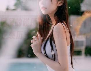 逸仙与凤冠的碰撞，Shika小鹿鹿最新写真带你逆袭历史，想必时空隧道也愣了吧？