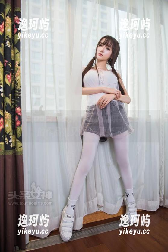 TouTiao头条女神-梁芮溪 TouTiao头条女神 - 网袜新境界,梁芮溪的作品集又双叒叕更新了!
