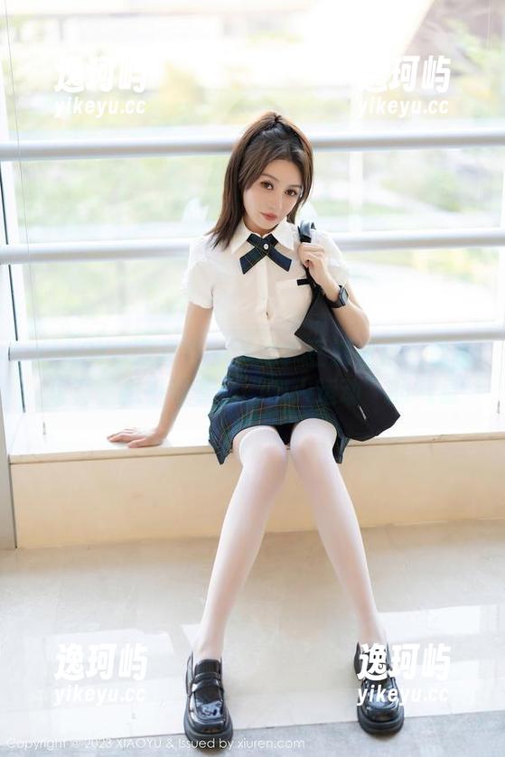 XIAOYU语画界-豆瓣酱 XIAOYU语画界 - 运动?豆瓣酱这组最新写真,似乎带着点“懒人运动”的气息