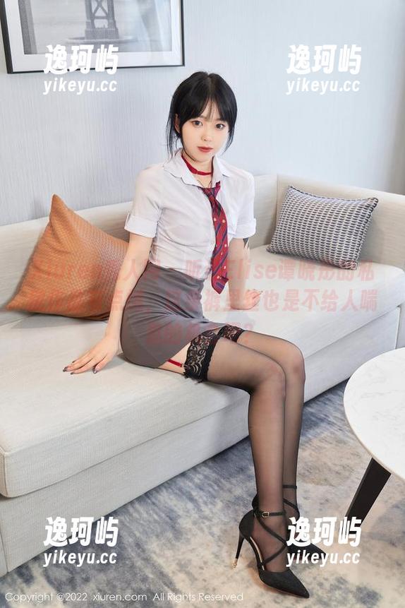 Xiuren秀人网-Elise谭晓彤 Xiuren秀人网 - 听说Elise谭晓彤的私房作品有点燃,这条裤里丝也是不给人喘息的机会吧?