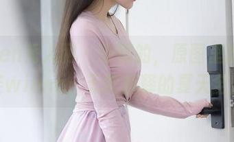 Xiuren秀人网 – 你懂的，原图里的小泡芙winna：无需解释的夏天全集