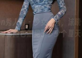 Xiuren秀人网 – 少女一角，沫晓伊baby的写真图包照见了多少个夏天呢？