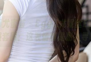 YouMi尤蜜荟 – Egg_尤妮丝Egg的校服套图：这表情真是耐人寻味