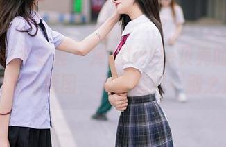 YouMi尤蜜荟 – 捧起little贝壳的JK：精选与原图，无需解释特别之处