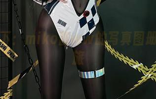 网袜之下：miko酱ww的写真图册沉浸之旅