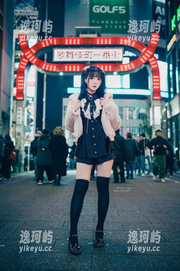 shimo霜月 shimo霜月的女神图包,精选得让我想多看几眼