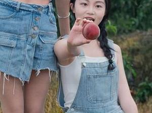 初夏女神 – 修女作品，柒柒婉约得让人意外，像是乖巧又不乖的小小姐。