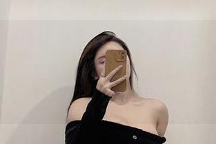 微密圈 – 当可馨juicy变身护士，写真中的那些呆呆神情，资源里竟藏着什么内涵？