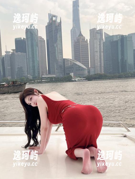 微密圈 - 热辣奔放，周妍希无圣光下的闪耀故事