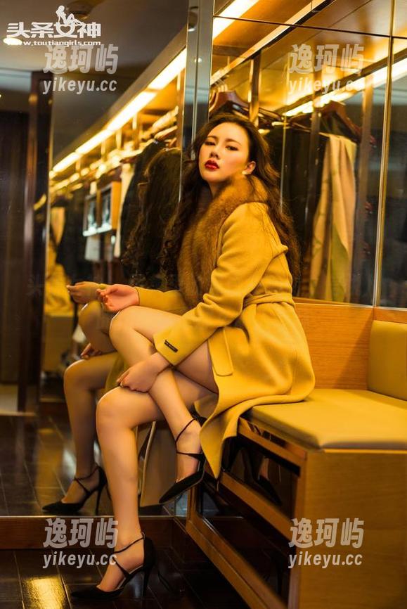 头条女神 - 图集里的黑白交响曲，信悦儿的作品总是那么耐人寻味