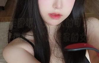 看最新的美图吧，女主K的可爱制服总让人忍不住想问：“这谁家的女儿啊！”