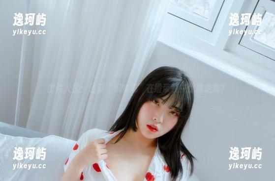图片大赏：最新“宋哈娜”在缎带装中优雅走秀？