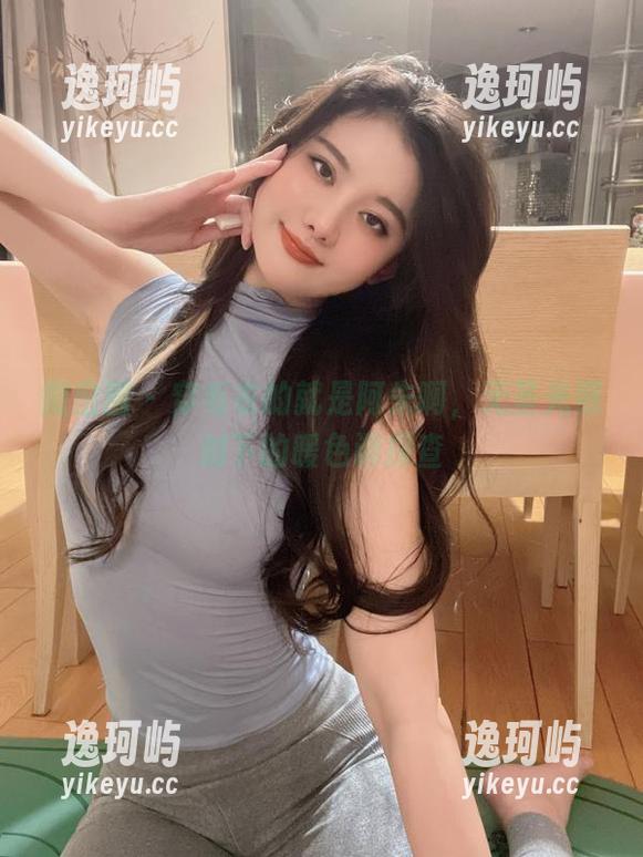 微密圈 - 穿毛衣的就是阿朱啊，无圣光照射下的暖色调探查