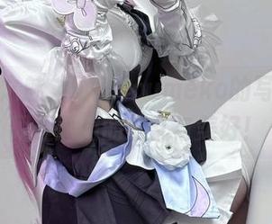 兔女郎之魅，幼爱youmeko的写真精选闪耀而出的混乱与美好！