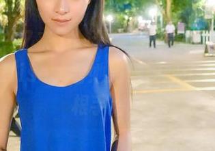 推女神 – 又来了！谭晓彤的最新套图，百变女神Elise，看她如何用四个姿势掰一根手指！