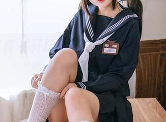 私房写真一开场！日奈娇化身狐妖，秒变“瞧我变身!”的现场!