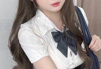 是依酱呀的白裙，让网盘变得如此精彩——照亮了我的文件夹！