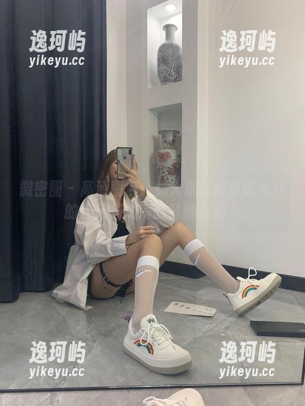 微密圈 - 高清图包：杨大乐乐很靠谱女仆的春天，满满的酥酥蜜蜜～