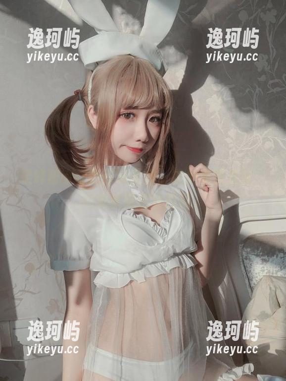 果咩酱w春野苍穹合集，随便浏览几张，心情就跟着轻轻飘。