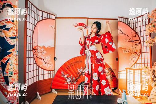 果团网-陈雅漫 果团网 - 极简的修女气质,陈雅漫的定制图集一看就醉了。