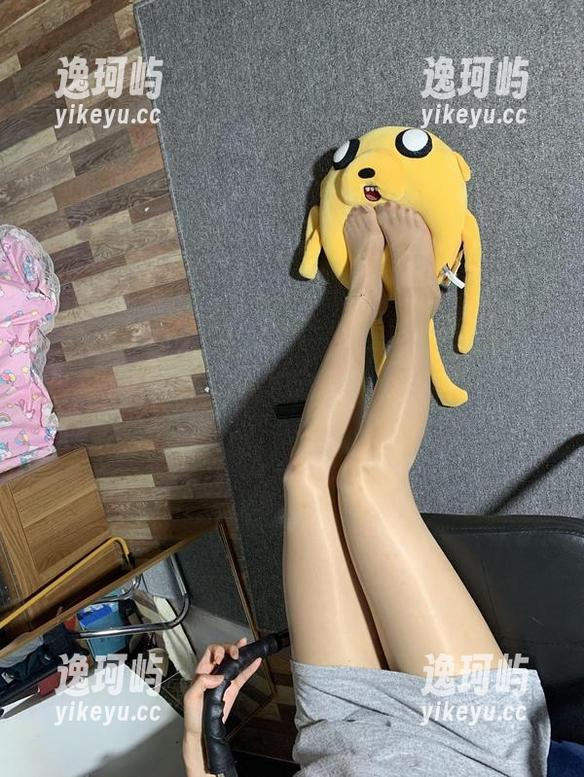 微密圈 - 桃脱了这套毛衣是多娇？美图看得我眼花缭乱。