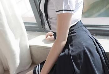 模范学院 – 下载Jennanni_Jen旗袍写真集，让我带你一同畅游古典和现代的模糊界限！