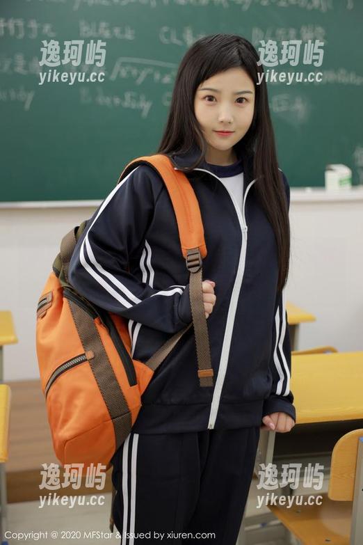 模范学院 - 茜茜Kimi的双马尾，有福利才不会打理成羊角辫！
