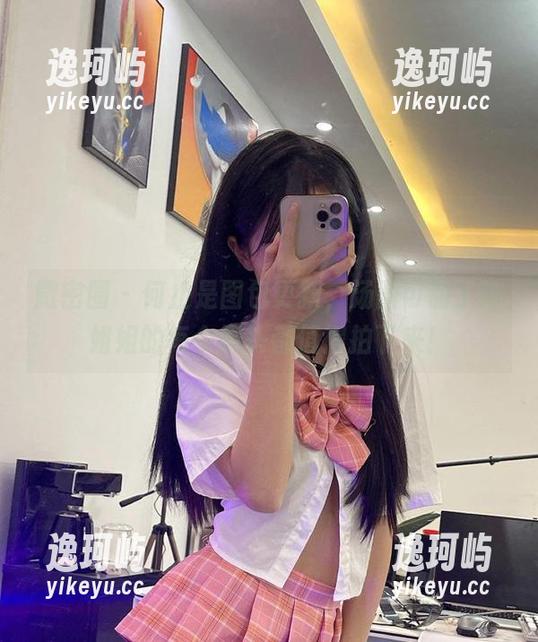 汤圆可甜了 微密圈 - 何止是图包更新,汤圆可甜了这姐姐的每个镜头都值得拍下来!