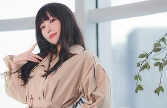 婚纱、汪知子和图库中的高清，我在想她是自信还是太放飞了？