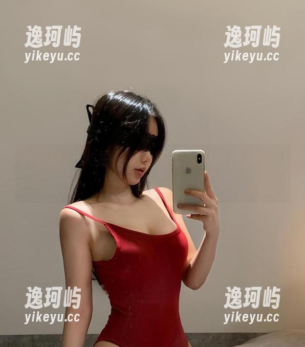 微密圈 - 火龙果羊最新作品：裤里丝照，果然丝滑！