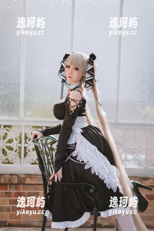 一秒化身赛车女王——焖焖碳的高雄赛车娘图包分享，要不要试试？