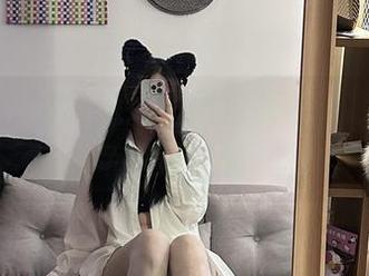 微密圈 – 满级少妇的图库故事，玫桃泡芙在每一张作品里透出的柔和与狂野！
