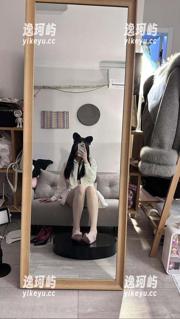 玫桃泡芙 微密圈 - 满级少妇的图库故事,玫桃泡芙在每一张作品里透出的柔和与狂野!