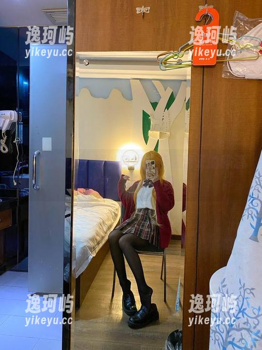作品太诱人，难以自拔！芋圆侑子的醉酒小秘书，不醉不归。