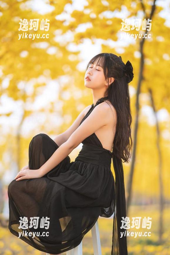 一键直达，萌芽儿o0的旗袍写真合集，你就随便点开嘛，谁能拒绝这种诱惑？