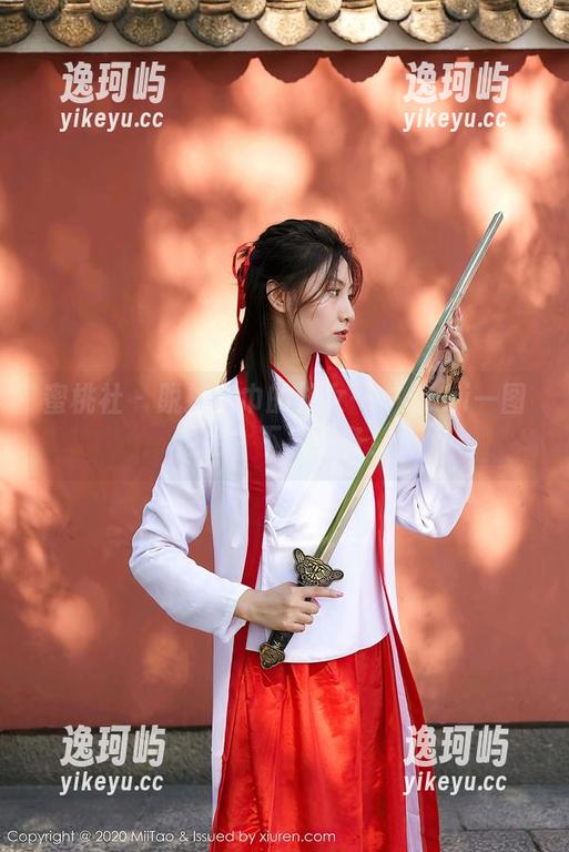 蜜桃社 - 脱掉头巾的修女——Suki一图成名，下载必备！