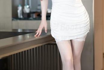 语画界 – 想尝试徐莉芝Booty的网袜作品？快来，别犹豫！