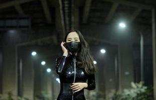 微密圈 – 精选辣妈女神：白衬衫怎么穿也能出彩