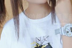 来看铭铭kizami的棉袜写真更新，或许能引发一场袜子约会？
