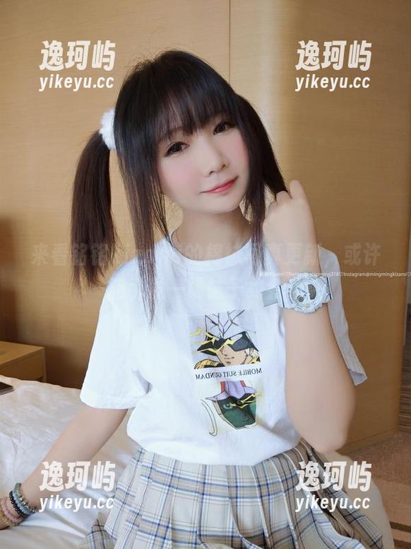 铭铭kizami 来看铭铭kizami的棉袜写真更新,或许能引发一场袜子约会?