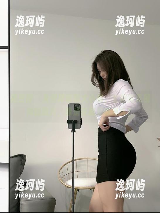 微密圈 - 免费跟随陈大小姐，全新完美视角的照片，像是在和灵魂对话？